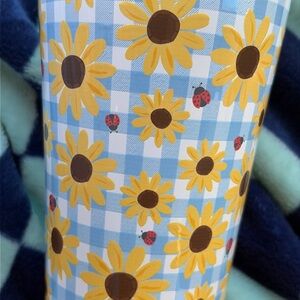 Swig life Sunflower & Ladybug Blue Gingham Tumbler